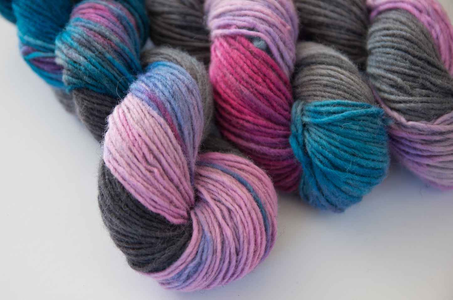 100% lamb wool worsted