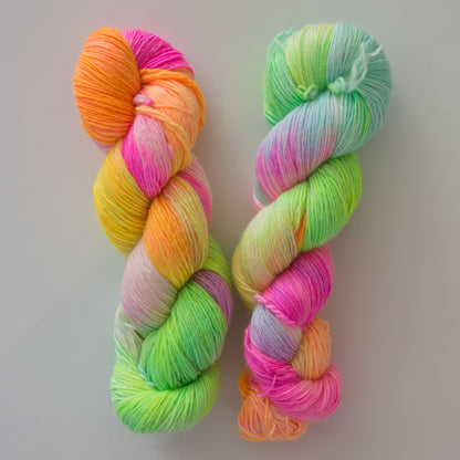 Mélange de laine et de nylon superwash à un seul pli
