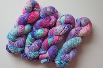 Mélange de laine et de nylon superwash à un seul pli