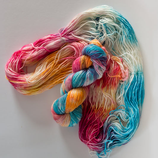 Single ply wool nylon mix