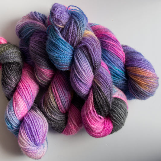 Rustic wool mix DK