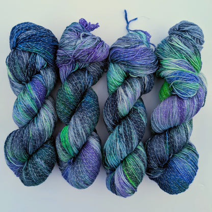 Merino metallic mix fingering yarn